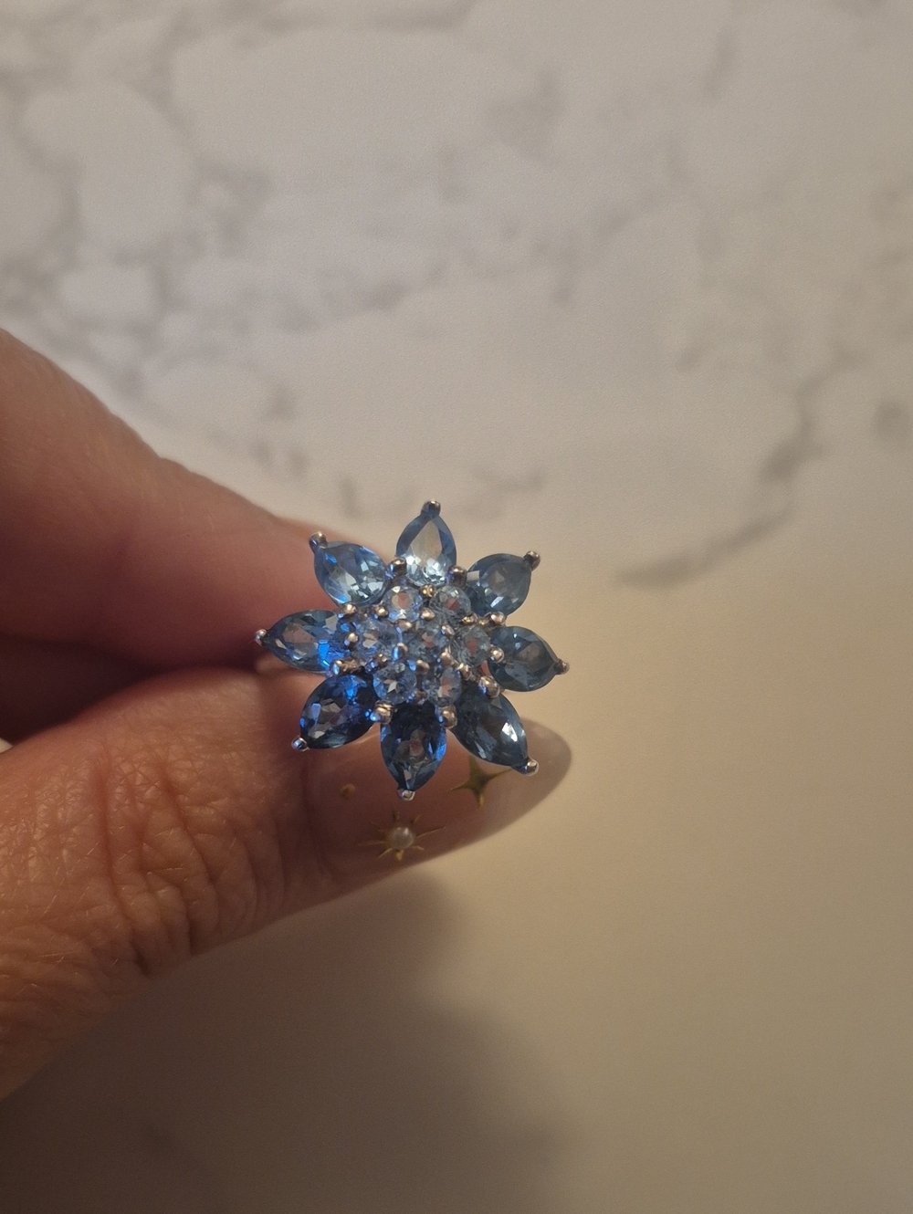 Vintage Sterling Silver Blue Topaz Floral Cluster Ring